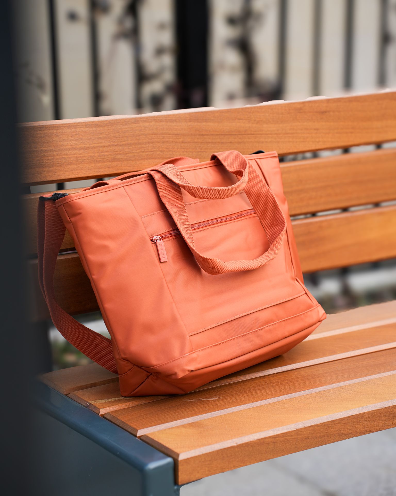 Torba tote z miejscem na laptopa 15,6 cali pomarańczowa