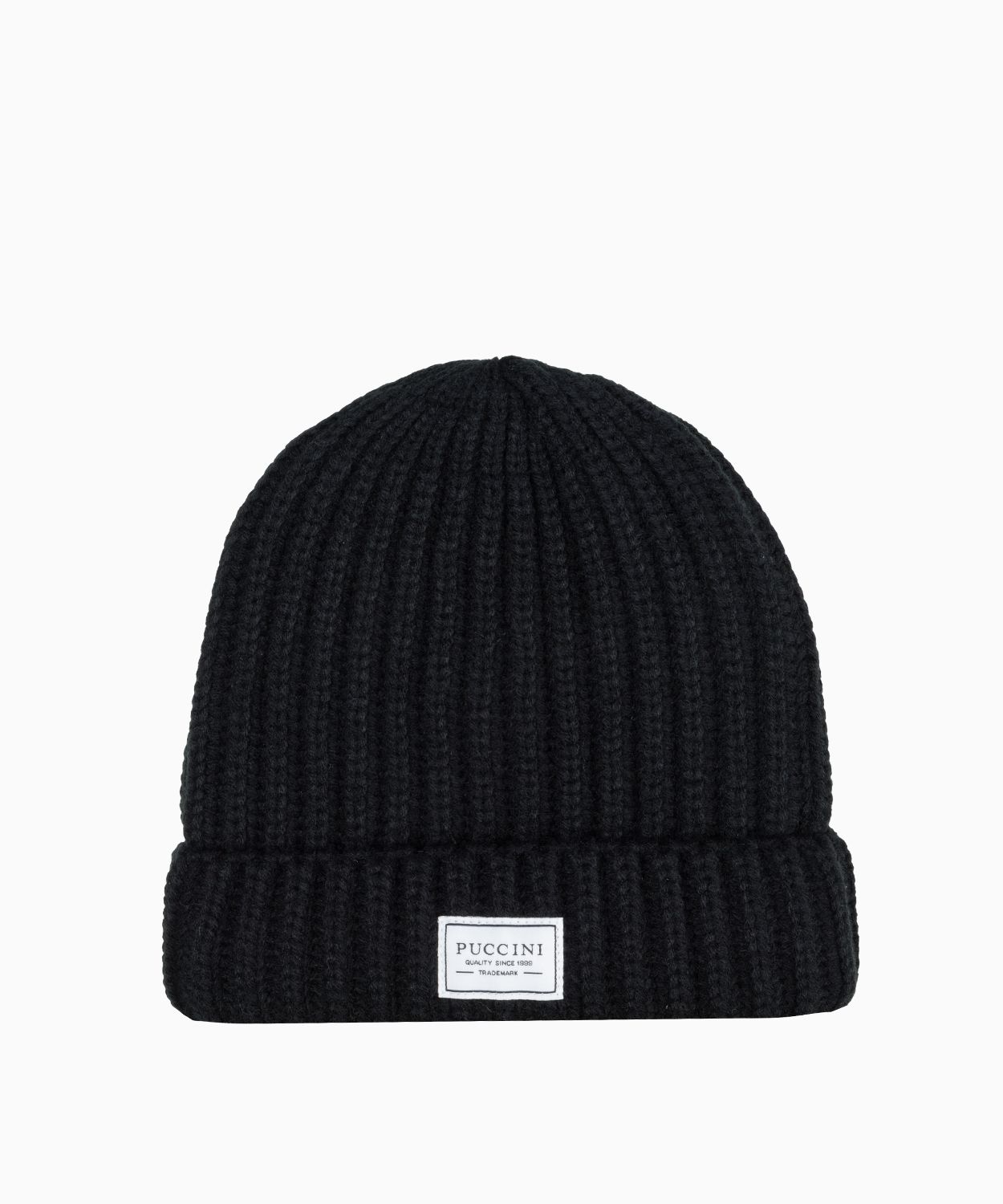 Czarna czapka beanie z grubym warkoczowym splotem