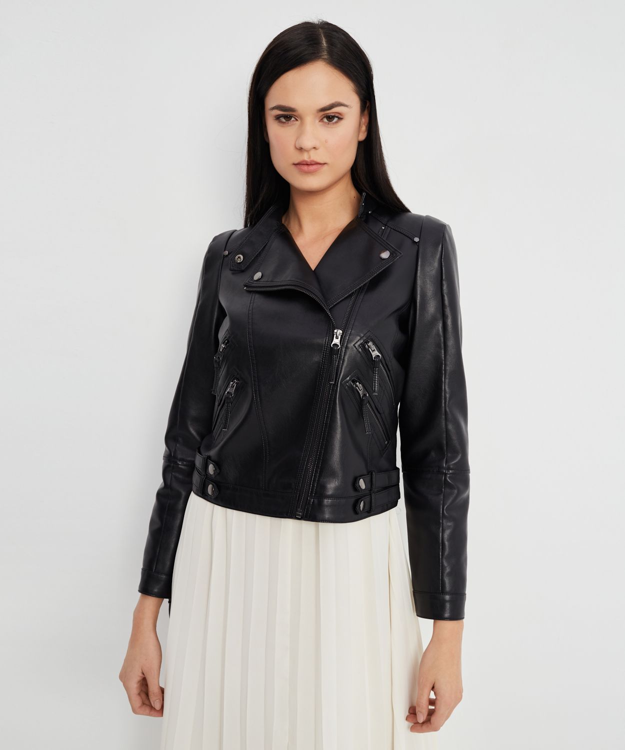 Damska kurtka ze skóry ekologicznej rozmiar M