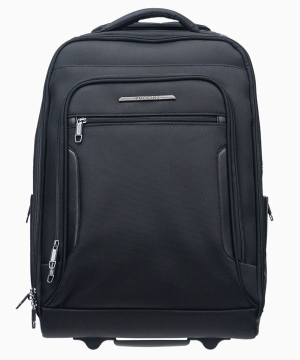 Duży czarny plecak na laptopa na kołach