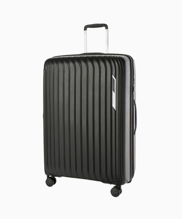 Duża walizka z polipropylenu ze żłobieniami czarna
