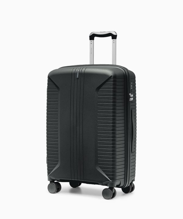 Walizka średnia na kółkach z polipropylenu czarna