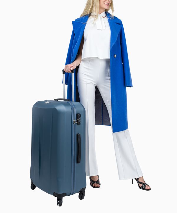 Zestaw walizek na kółkach niebieski