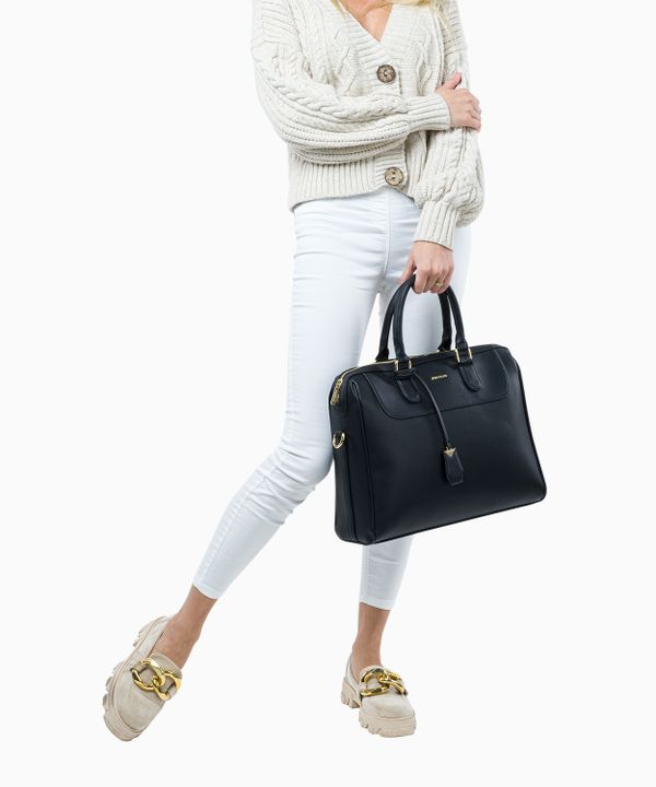 Czarna damska torba na laptopa 14 cali z ozdobnym brelokiem