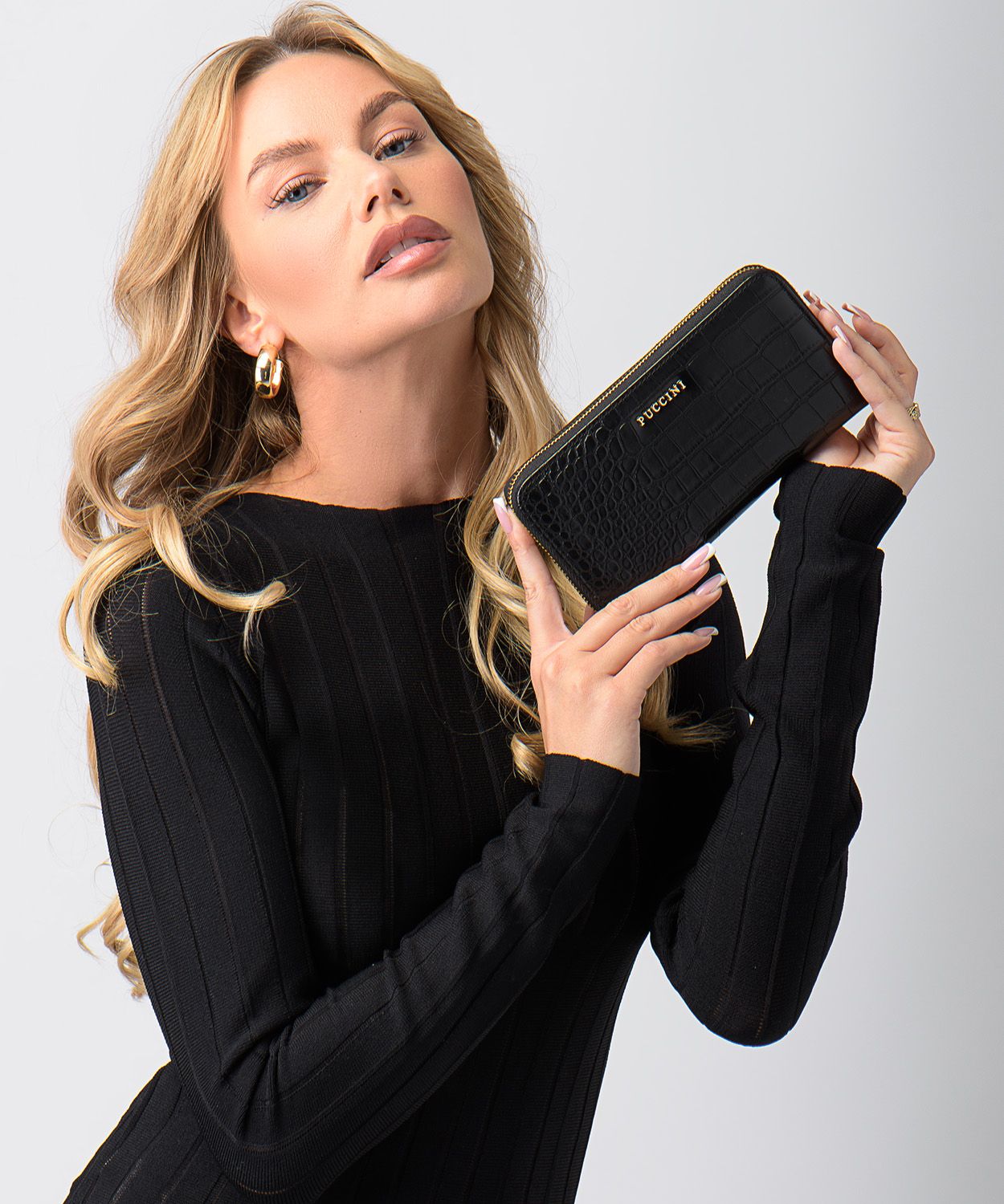 Duży czarny portfel damski imitacja skóry krokodyla