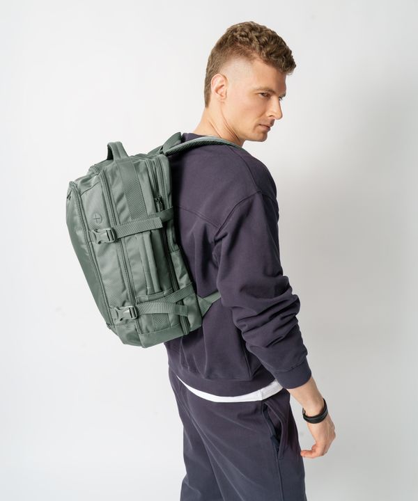 Plecak podróżny z poszerzeniem i kieszenią na laptopa 16" zielony