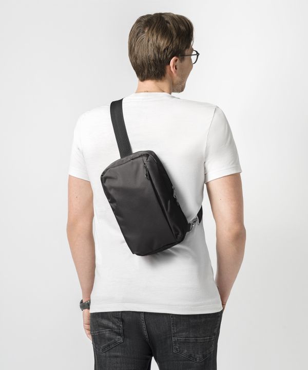 Plecak na jedno ramię sling bag czarny