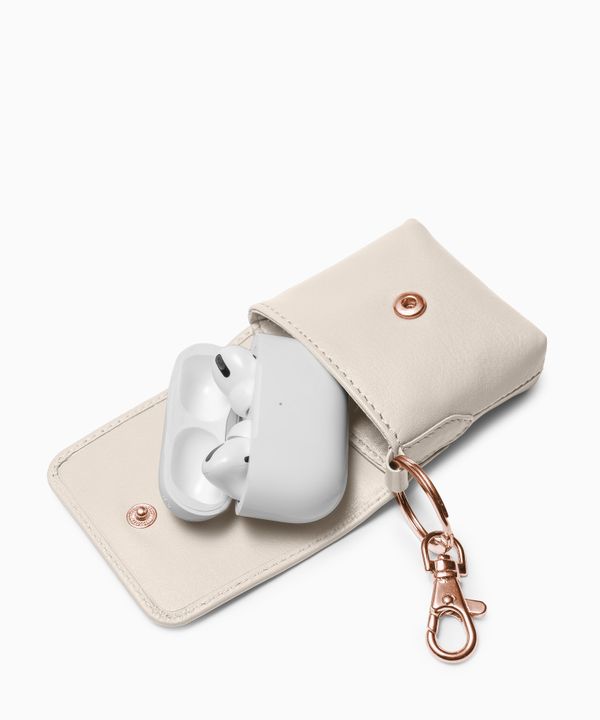 Etui na słuchawki ze skóry naturalnej beżowe