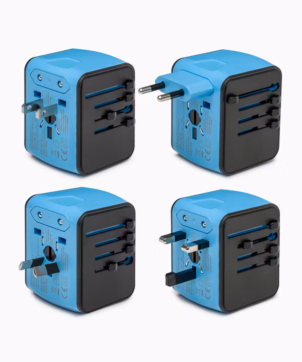 Adapter podróżny niebieski