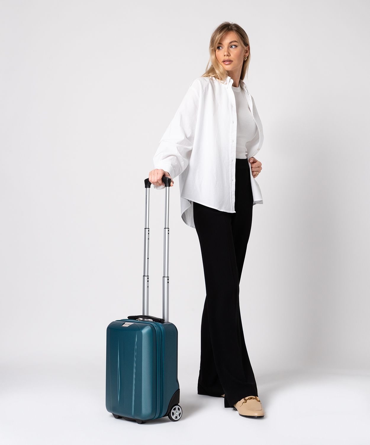 Zielona mini walizka kabinowa